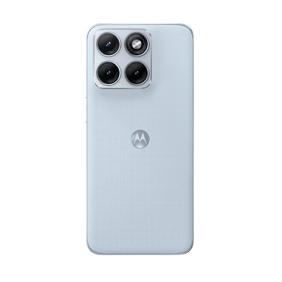 Moto Edge 70 Fusion View 2