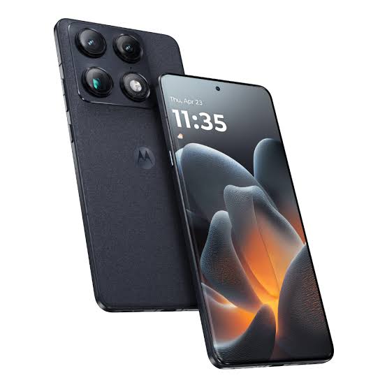 Moto Signature View 3